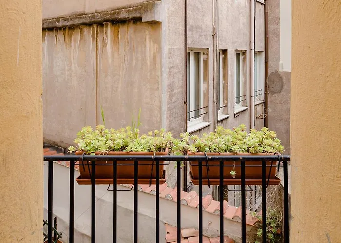 Via Francesco Crispi Private * Rome